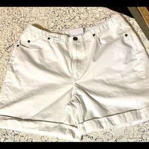 Liz Claiborne White Denim Shorts - 12p